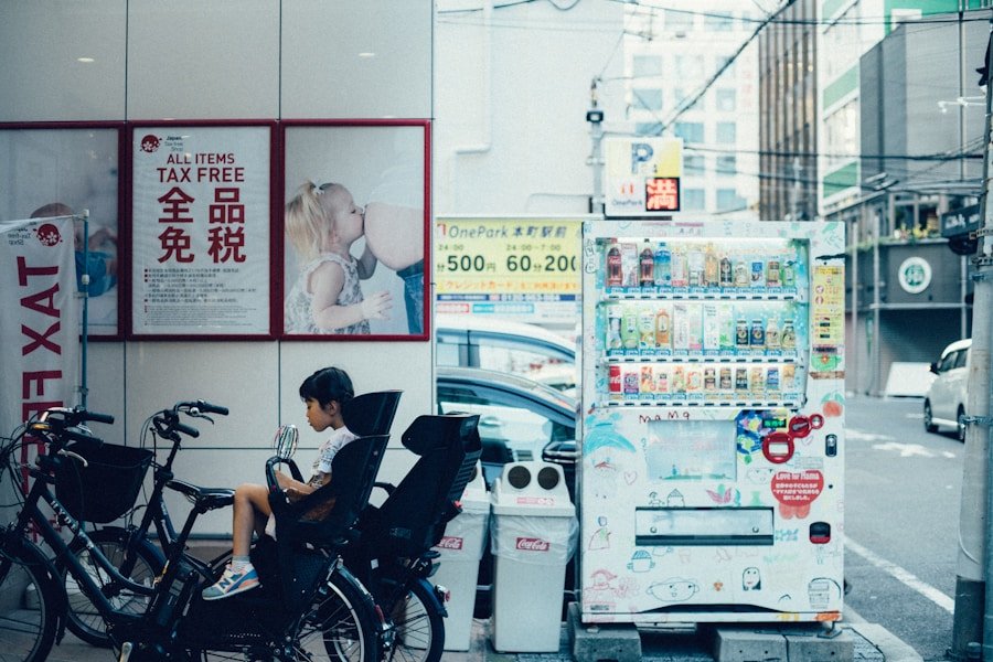 Photo "AI-Driven Personalization in Asia’s E-Commerce: Enhancing Customer Engagement and Loyalty"