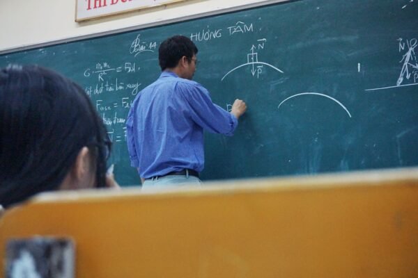 Microlearning and Its Role in Modern Online Education