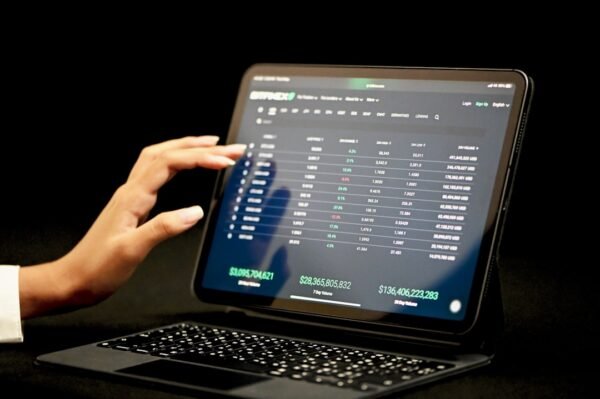 The Future of Online Trading Platforms in 2025