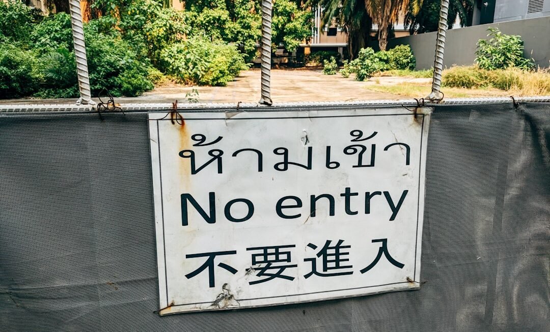 Photo Real-Time Translation